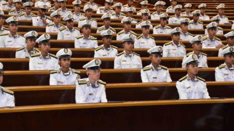 طلبة كلية الشرطة