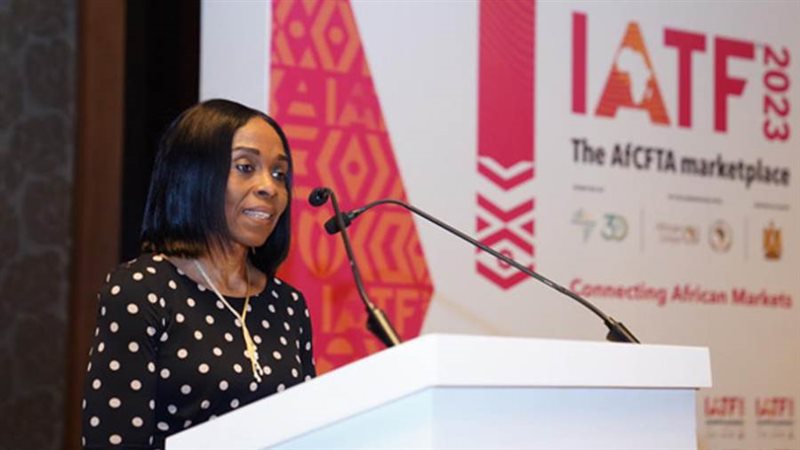 كانايو أواني نائب