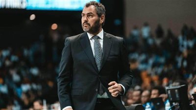 إيقاف أوجستي بوش مباراتين واتجاه لتوقيع عقوبة مضاعفة من لجنة الحكام 