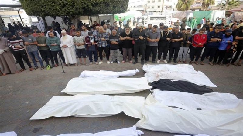 دفن جثث الشهداء تحت