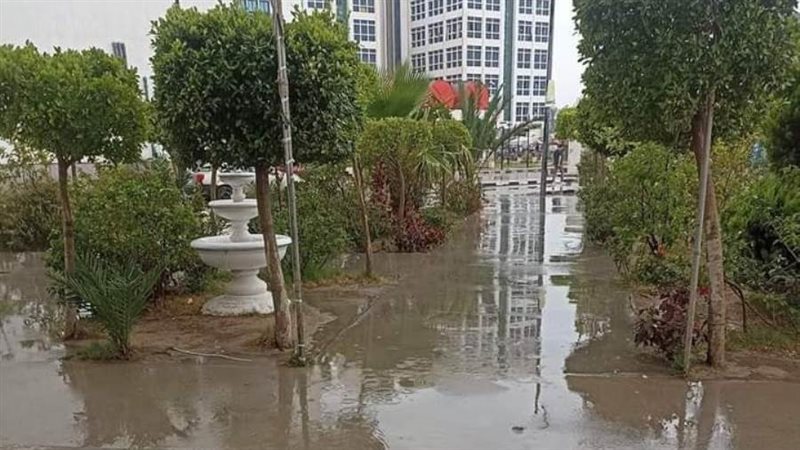 سقوط أمطار غزيرة