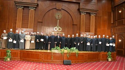 وزير الأوقاف يشكر رئيس الجمهورية على اهتمامه برفع مستوى الأئمة والوعاظ