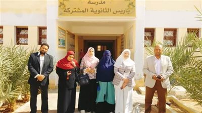 بالصور.. ندوة توعوية وإرشادات بيطرية بمدرسة باريس المشتركة بالوادي الجديد  