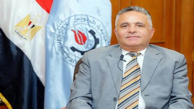 رئيس جامعة السويس