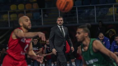 الإسباني أوجستي بوش يغيب عن قيادة الأهلي الفنية أمام الاتحاد السكندري