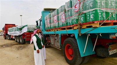 فريق مركز الملك سلمان للإغاثة يلتقي مدير عام جمعية الهلال الأحمر الفلسطيني 