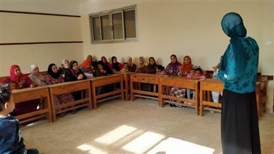 سلسلة دورات تدريبية لتمكين سيدات قرى مبادرة حياة كريمة بالبحيرة