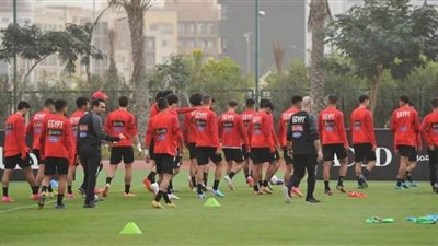 المنتخب الأولمبي يواصل تدريباته.. وإصابة حسام عبد المجيد