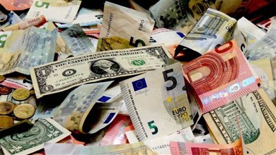 عاجل| تعرف على أسعار الدولار والعملات الأجنبية والعربية أمام الجنيه اليوم