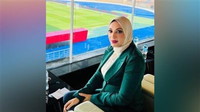 خطوة على كأس العالم.. دينا الرفاعي تقود الكرة النسائية المصرية لأرقام قياسية