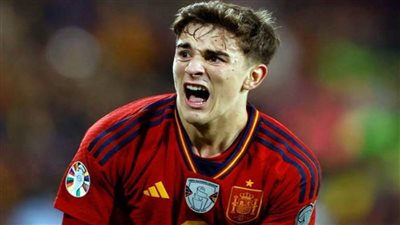 عاجل.. برشلونة يعلن إصابة لاعبه جافي بتمزق كامل في الرباط الصليبي