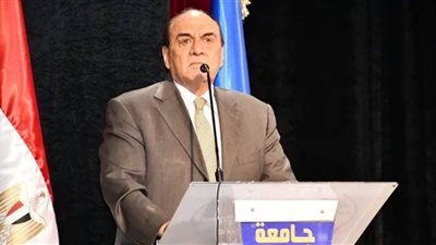 سمير فرج يستعرض تحديات الأمن القومي المصري في ندوة بجامعة قناة السويس