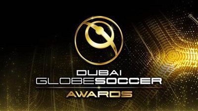 من بينهم صلاح والأهلي.. 