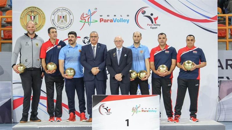 اثناء التكريم