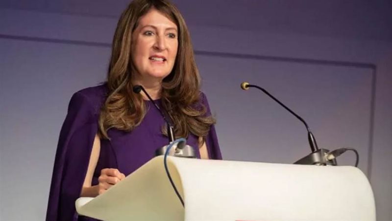 سفيرة الولايات المتحدة