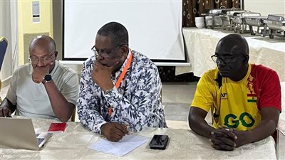 الإفريقي ينهي اجتماعه الفني أمس.. ويبدأ سباقاته بزوجي الكانوي والكياك