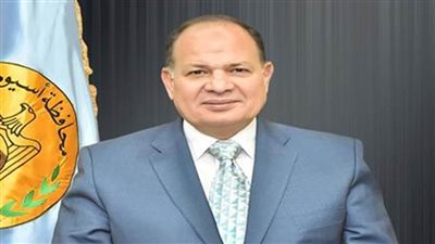 محافظ أسيوط: نعمل على تمكين المرأة في جميع المناصب القيادية والإدارية بالمحافظة