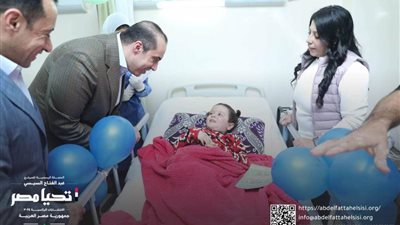  حملة المرشح الرئاسي السيسي تزور مصابي قطاع غزة بمستشفى العريش الدولي