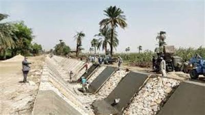 تبطين 704 كم ترع لخدمة 287 ألف فدان ببني سويف