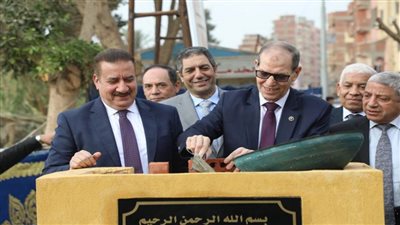رئيس النيابة الإدارية ومحافظ المنوفية يضعان حجر الأساس لمجمع النيابات بالمحافظة