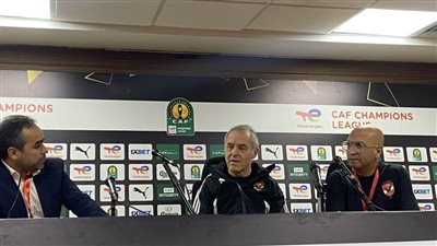 كولر: أحاول منع اللاعبين من الغرور.. وسوء أرضية الملعب سبب إهدار الفرص