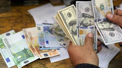 الأمن العام يستهدف تجار النقد الأجنبي ويضبط 6 متهمين