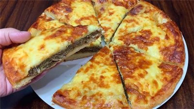 عاجل| سهلة وعلى أد الإيد.. فطيرة المفروم الإسفنجية 