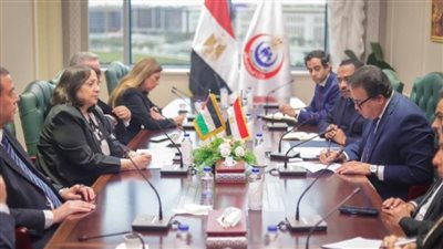 وزير الصحة يناقش مع نظيرته الفلسطينية تعزيز الدعم الطبي المقدم للأشقاء