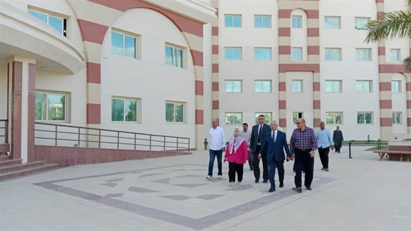 رئيس جامعة المنيا