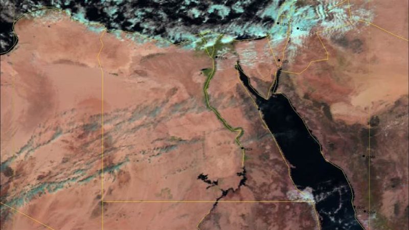 صورة للطقس بالأقمار