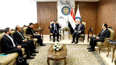 البترول: بدء الإنتاج من المرحلة العاشرة لحقول غرب الدلتا في 2024