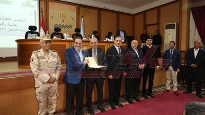 تكريم 30 متميزاً من أبناء كفر الشيخ عرفاناً بجهودهم المبذولة في أداء عملهم