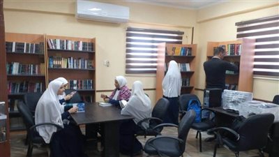 مكتبة مصر ببني عديات تشهد إقبالا كبيرا من الشباب والأطفال والطلبة