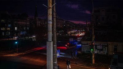 أوكرانيا: انقطاع الكهرباء عن حوالي 500 منطقة بسبب الأحوال الجوية والحرب