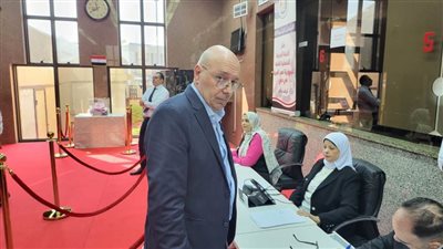 شريف العريان يشارك في الانتخابات الرئاسية على هامش بطولة سباعيات الرجبي العالمية بدبي