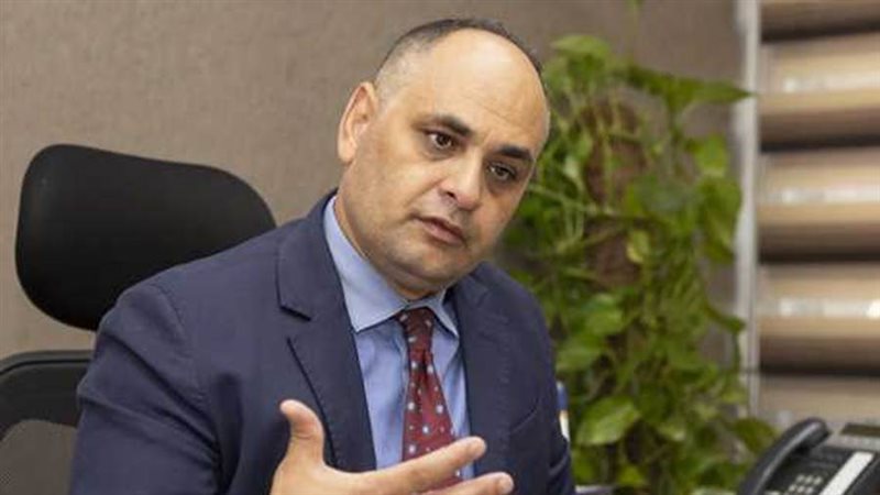 الدكتور على أبو سنة