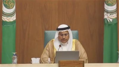 البرلمان العربي يرحب برفع حظر الأسلحة المفروض على الصومال منذ 31 عامًا