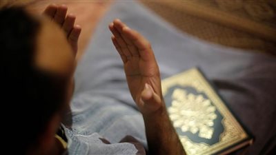 عاجل| نفحات إيمانية.. علامات محبة الله للعبد 