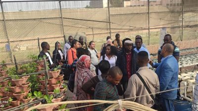 معمل المناخ الزراعي يستقبل وفدًا من متدربي المركز المصري للزراعة