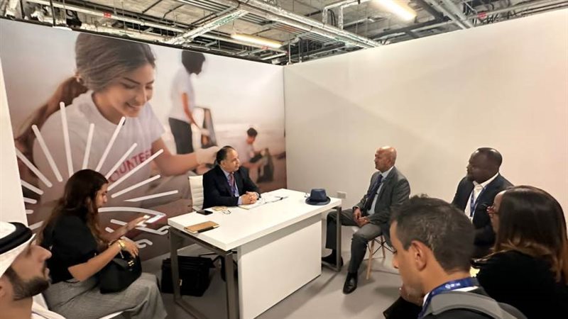 وزير المالية الدكتور