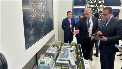 وزير الصحة يزور مركز عمليات هواوي بـ«الصين» لبحث التعاون في التحول الرقمي بالرعاية الصحية