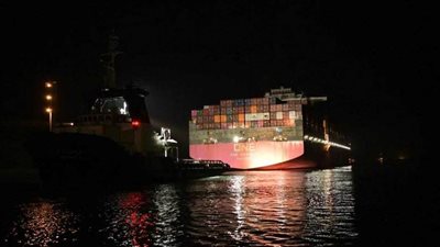 عاجل| رئيس قناة السويس: استئناف عبور السفينة ONE ORPHEUS.. وانتظام الحركة الملاحية