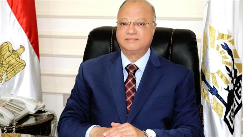 محافظ القاهرة خالد