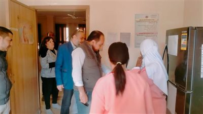 وكيل صحة سوهاج يتفقد مركز الإرشاد الوراثي بجزيرة محروس 