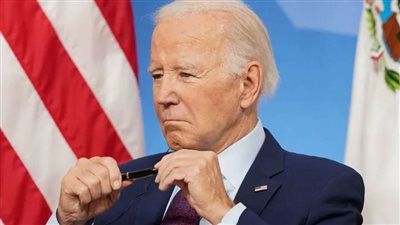 استطلاع وول ستريت جورنال: الوضع السياسي لبايدن في أضعف نقاطه منذ توليه منصبه