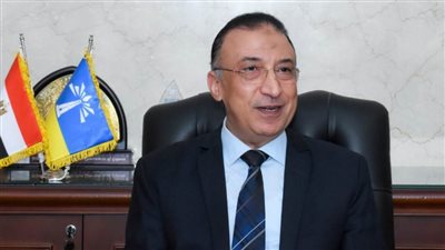 محافظ الاسكندرية يدلي بصوته غدًا بمبني حي الجمرك بالإسكندرية