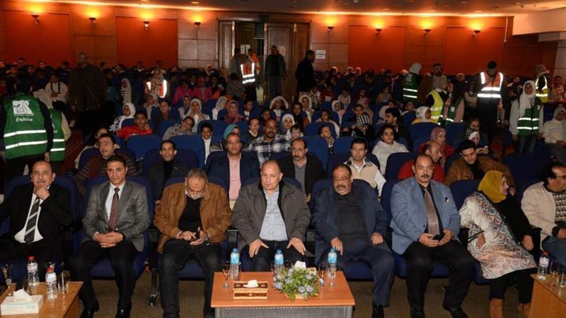 محافظ أسيوط يشهد