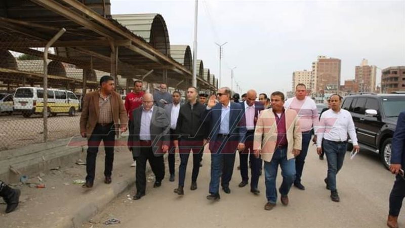 جولة المحافظ