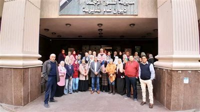 العاملون بمديرية التضامن الاجتماعي بالإسكندرية يدلون بأصواتهم 