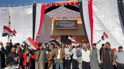 بأعلام مصر.. أبناء مطروح يشاركون في الانتخابات الرئاسية 2024